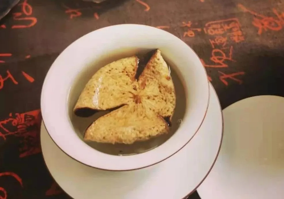 陈皮|三九天,每天在杯里放一小片,悄悄给肝脏洗澡,睡眠也好了