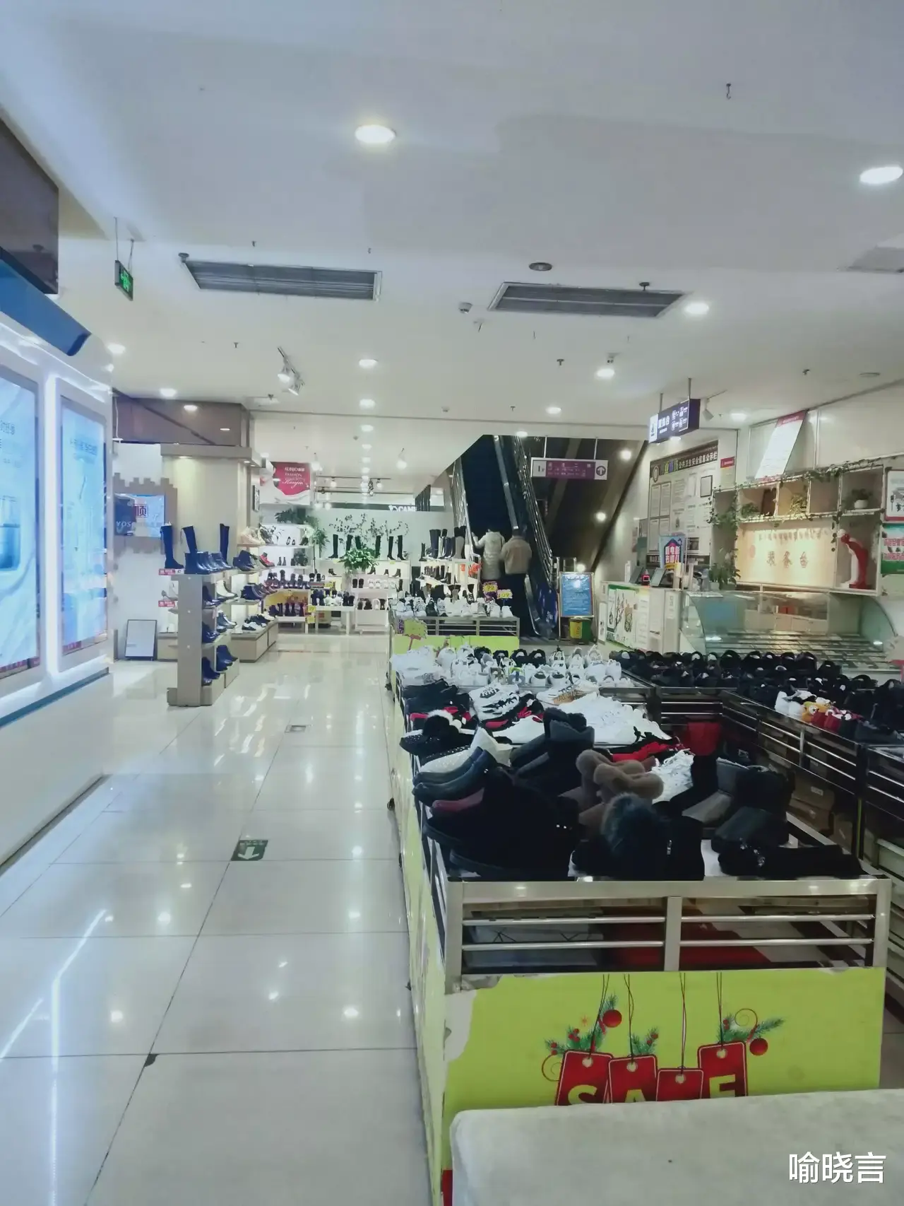华为 WatchGT3|明年实体店生意一定会好起来。今年双11电商太多套路让消费者寒心
