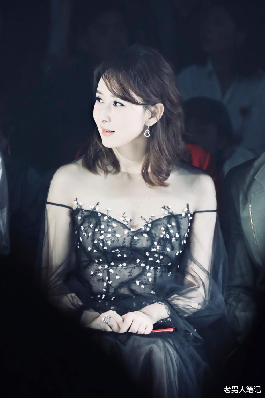 老男人笔记 胡静，一个有故事的姐姐，如燕轻舞乘风而来