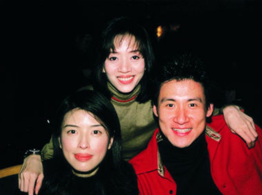 罗美薇|罗美薇：洁癖到3年换21名菲佣，却被张学友独宠35年，她凭什么？