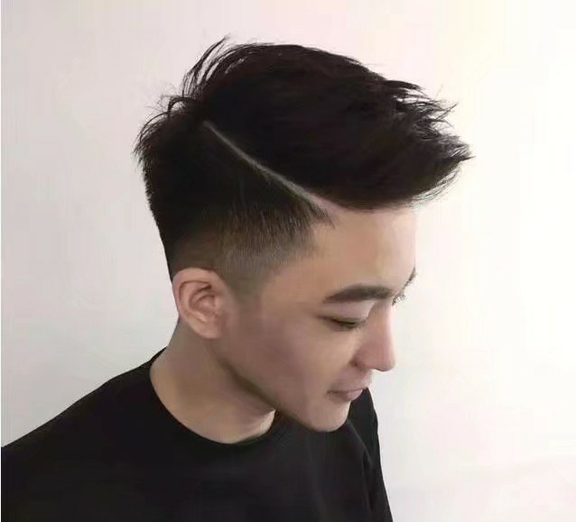 发型|今夏“前刺头”太火了，就连李现头上头，发质粗硬的男生速度围观