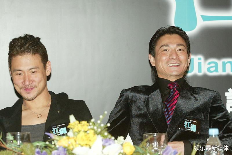 电影|刘德华，张学友，演唱抗疫主题曲，迅速走红