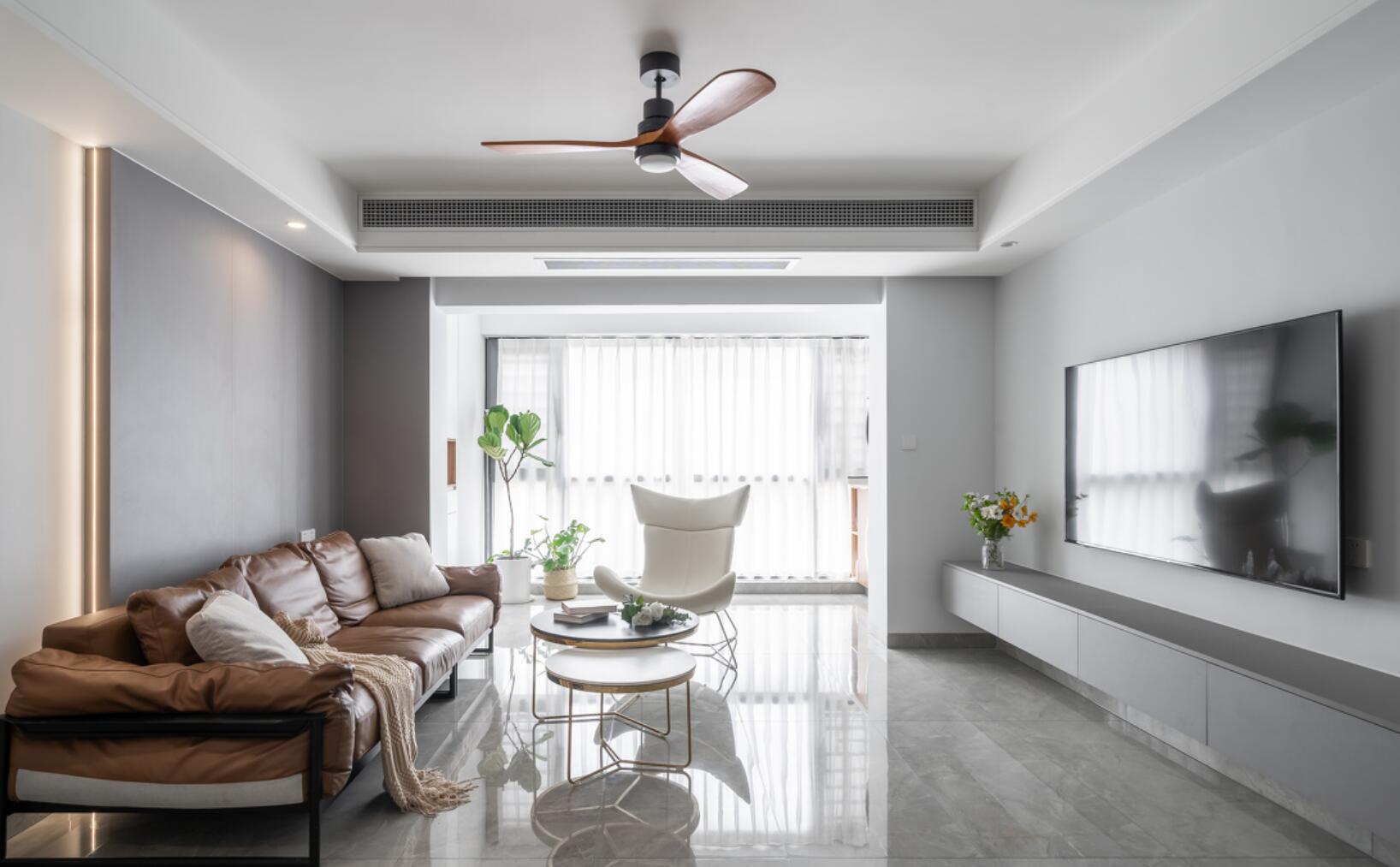 |150㎡的新房,她坚持给全房铺地砖,完工后,才知道有多实用