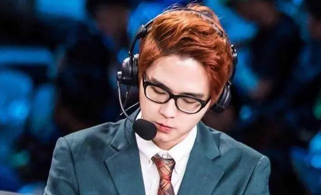 lpl|FPX没夺冠，LPL官方解说受打击？记得本人发博：一夜老了十岁！
