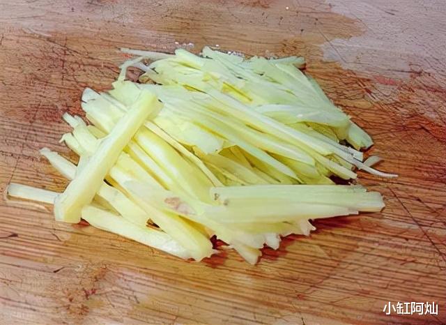 橘子|橘子皮加生姜，作用拿钱都难买，解决了很多人的烦恼，省钱又实用