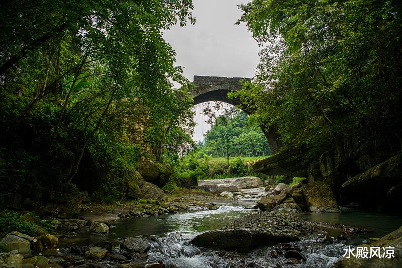 洞庭湖 走蛟，道士，石拱桥
