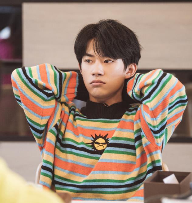 朋友请听好|千玺退出《朋友请听好》去了这档节目，看到节目类型，明白为何了