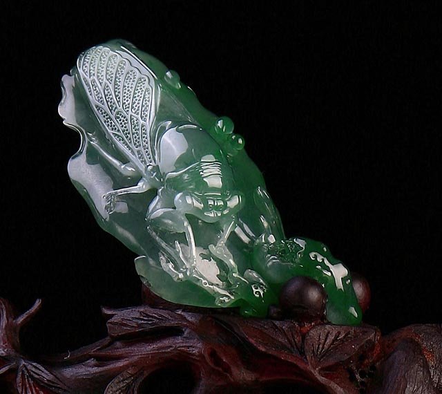 翡翠|当雕刻遇见翡翠，可谓艺术的碰撞！