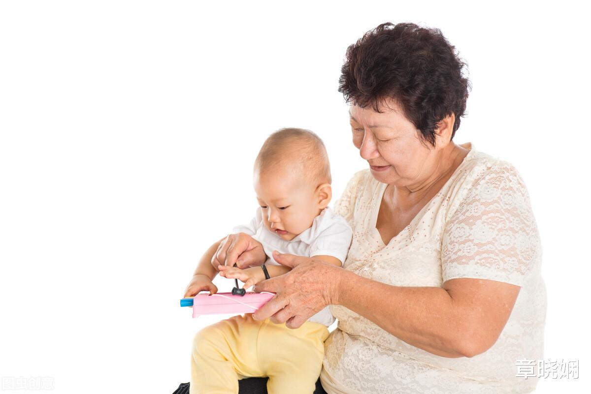 章晓娴|57岁阿姨：给儿媳当保姆工资7千，两个月后，我发现另有阴谋