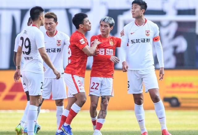 默里|又赢了，2-0！中超豪强无解，狂射13脚，造福国足，郑智发掘新星