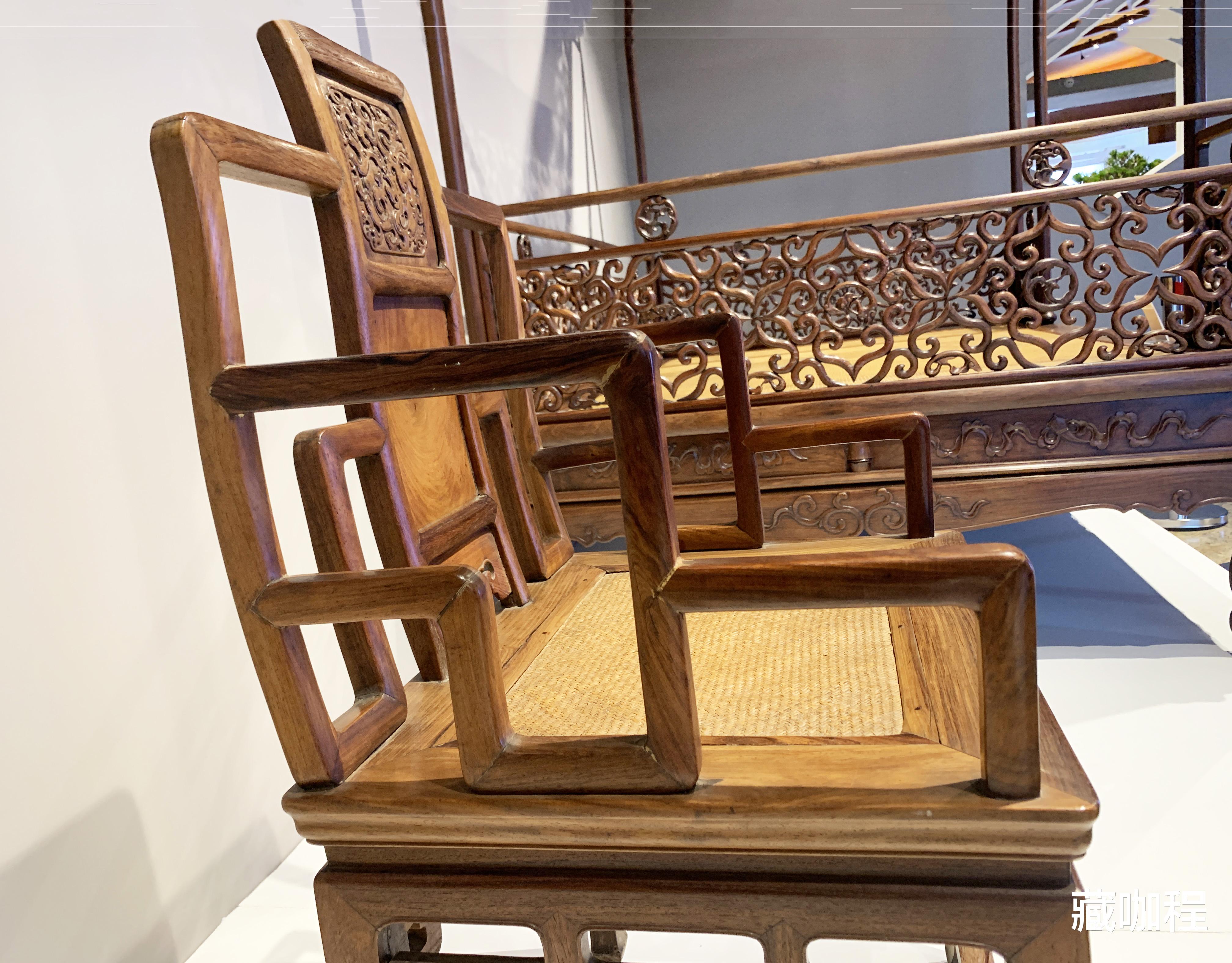 |有束腰、马蹄足,另类清式黄花梨椅