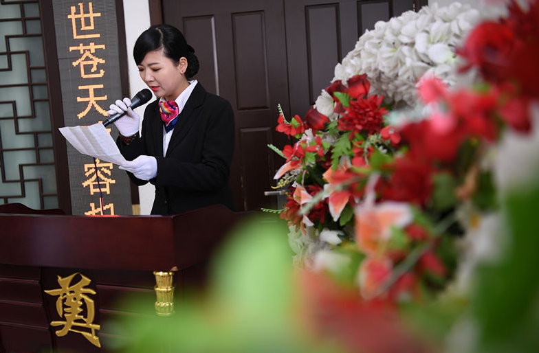 |男生讨厌的女生职业排行，网红排名第二，榜首颜值高却不敢娶