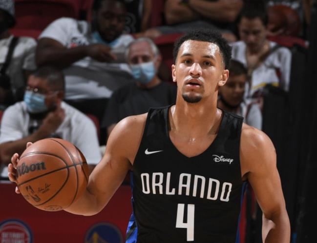 可馨育娃|猛龙没选萨格斯肯定会后悔？球迷：萨格斯或将成为年度最佳新秀