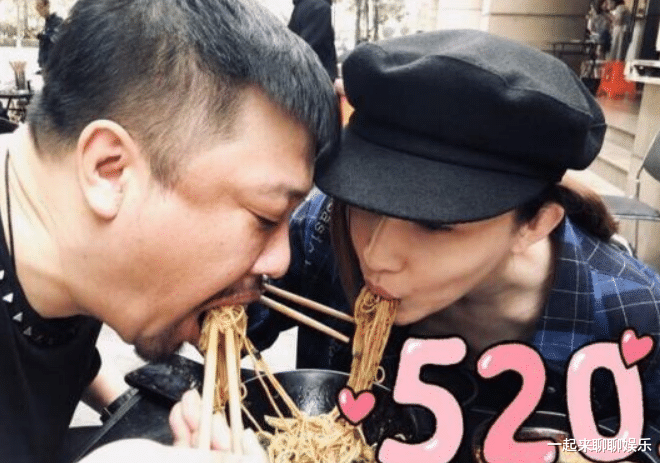 贾冰|从团长到连登3次央视春晚，迎娶美女妻子 贾冰背后究竟有什么人？