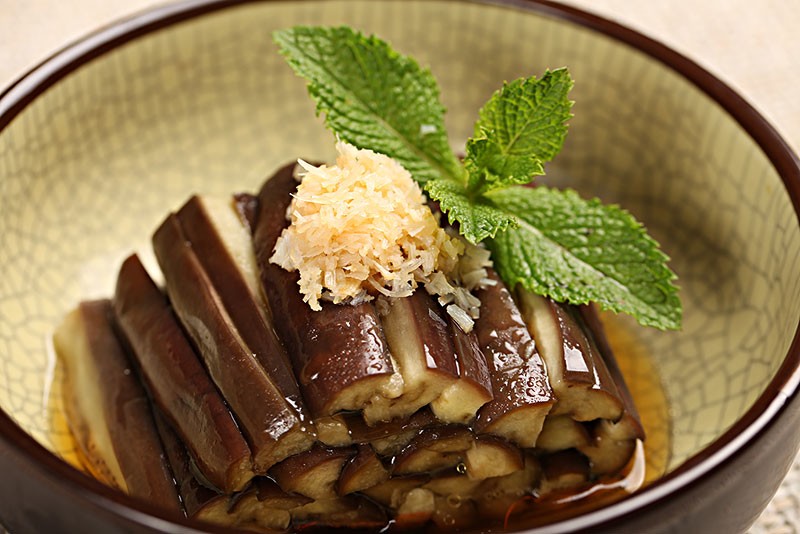 芹菜|血管“刮油机”已公布，芹菜榜上无名，此物若爱吃，血管干干净净