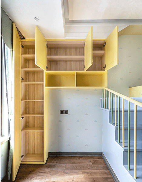 时尚装修设计大全|给孩子打了一张床，挂在空中，踩楼梯上去，完工后火遍了全小区！