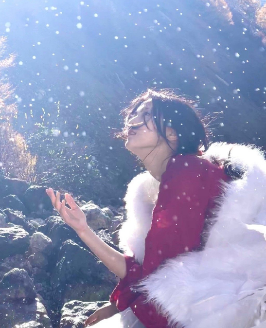 杨超越|杨超越这么美，当初《创造101》孟美岐怎么把她挤到第三的？