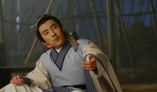 杨幂|8年拍戏没有20部，却在走红后更加低调，杨幂：他曾是校草