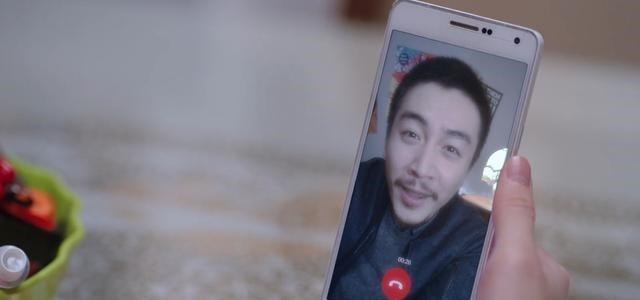 星叨叨 《突围》中的4位妻子，两个合格一个太愚蠢，周洁玲太可怕