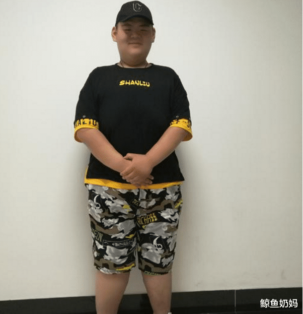 馒头|记得“国内第一胖”的小伙？太胖危及生命，如今减300斤后成这样