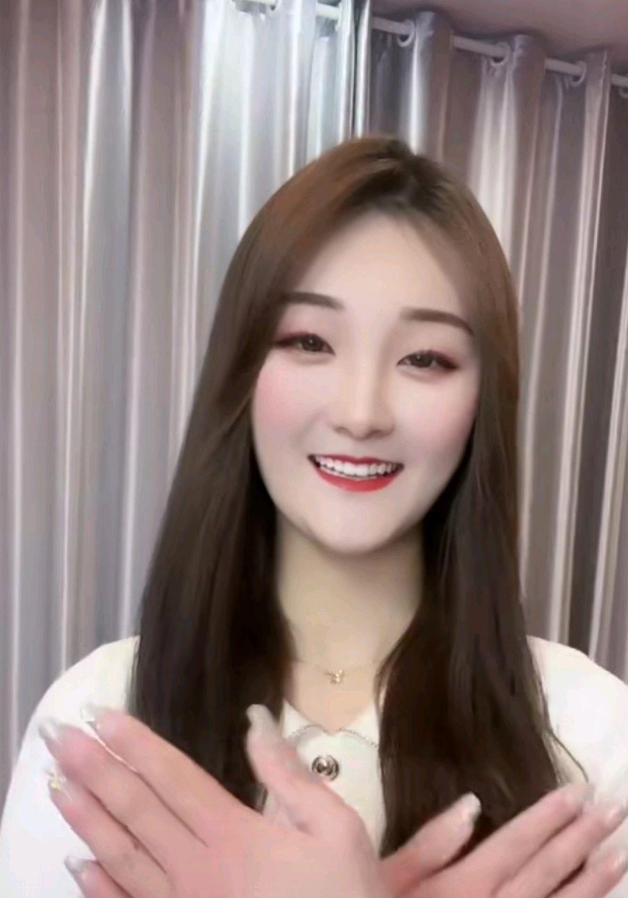 陈亚男|陈亚男直播恐赔钱？补贴低价还被退货，屏蔽负面评价起到反作用