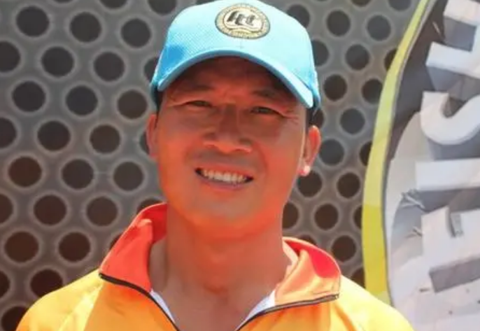 |钓鱼圈风云: 化绍新没师承, 为何化校徒子徒孙一大堆, 钓友: 利益使然