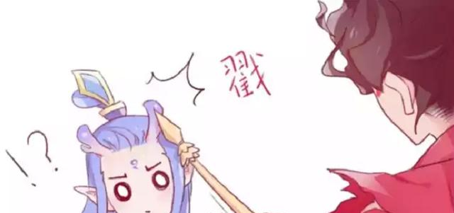 哪吒|“藕饼”同人小剧场，哪吒猛戳龙角，结果敖丙的反应亮了