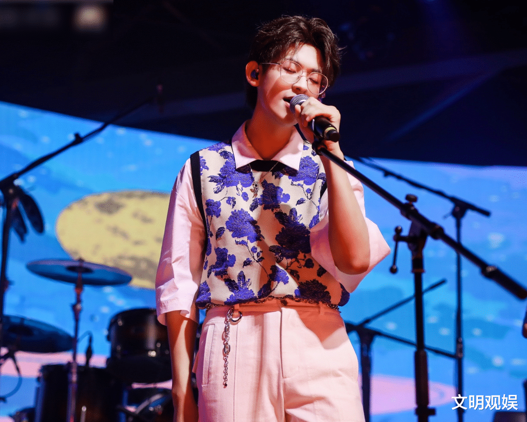 芒果台|芒果台又打造一档密室真人秀,看到首发阵容就迫不及待想要追