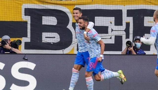 各抒己见|3场狂轰4球！C罗又炸了，时隔13年，再破铁锤帮大门，开创3大壮举