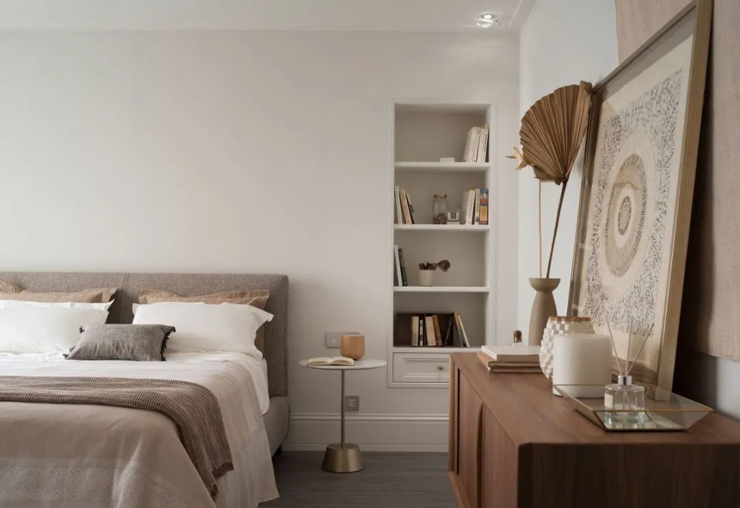 壁龛能满足收纳，同时提升颜值