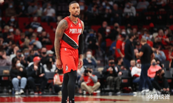 達(dá)米恩·利拉德|43+4+8！利拉德不裝了，轟6記三分+單臂暴扣，打爆三球夢回巔峰