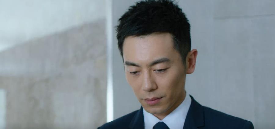 刘青|慕晚晴成功找回记忆,画风突变太狂野,朱亚文都差点控制不住!