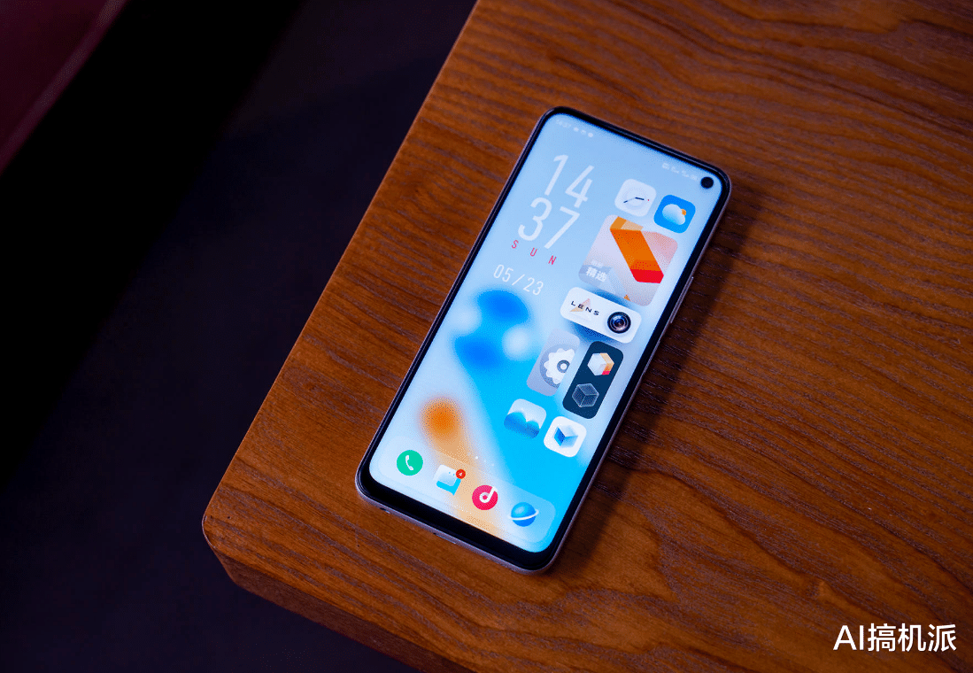 摩托罗拉|74万跑分+环绕双扬+144Hz刷新率,水桶机跌至1899元,很超值!