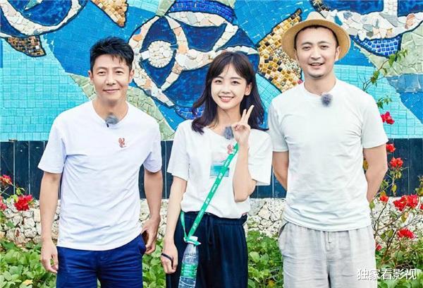 朱广权|央视记者看颜值？95后罗平章火出圈，工作不到2年热度赶超王冰冰