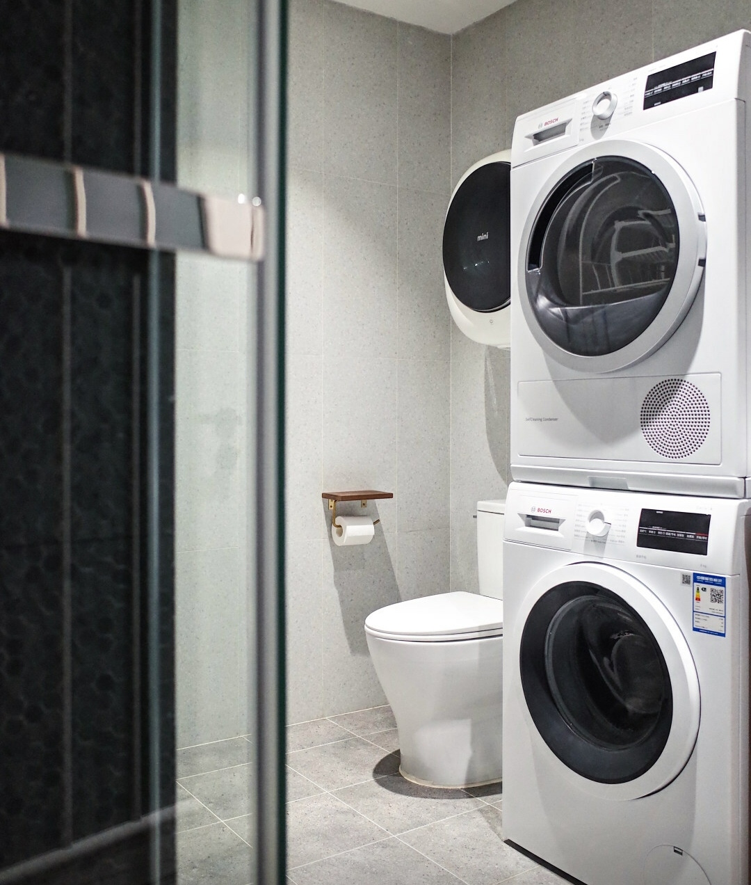 新住家居|她坚持在玄关加一扇门,家人都觉得很鸡肋,入住后才发现真好用!