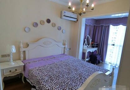 这是我的公主小家，虽然小，但我和老公两人住得还是挺温馨的！