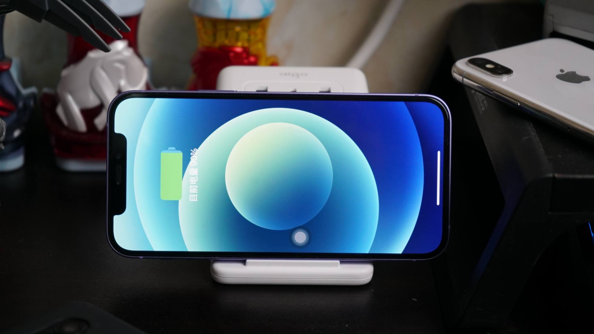 aigo|解放桌面雜亂充電，aigo小魔方 20W PD快充插座實現自由快充