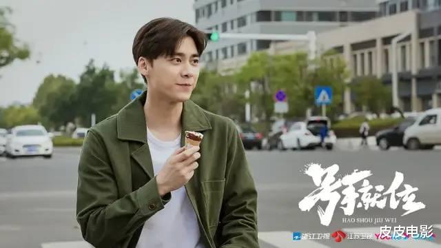 肖央|收视率破2，李易峰和肖央这部新剧，或改写中国军旅剧天花板