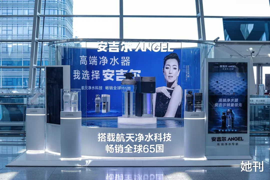 她刊|女皇巩俐的高级感,原来都靠黑科技