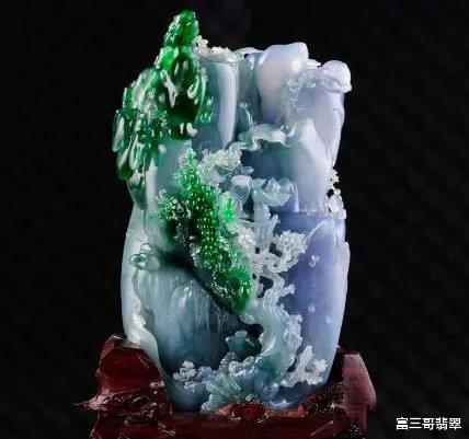翡翠|巧色、俏色、分色，看翡翠玉雕师谁更懂“色”！