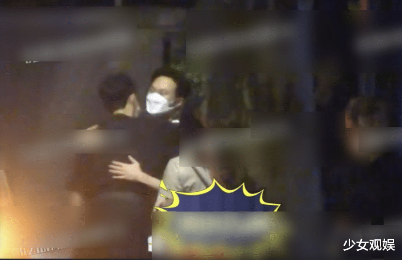 谢娜|谢娜和袁咏仪聚餐,张杰的动作引热议,夫妻感情如何很显然