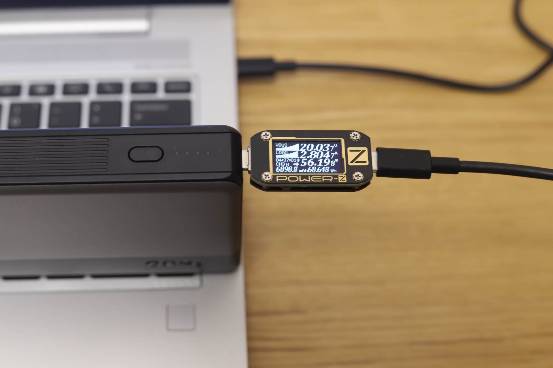 充電寶|Aohi 高端充電寶使用體驗：支持100W輸入輸出的充電寶你用過嗎？