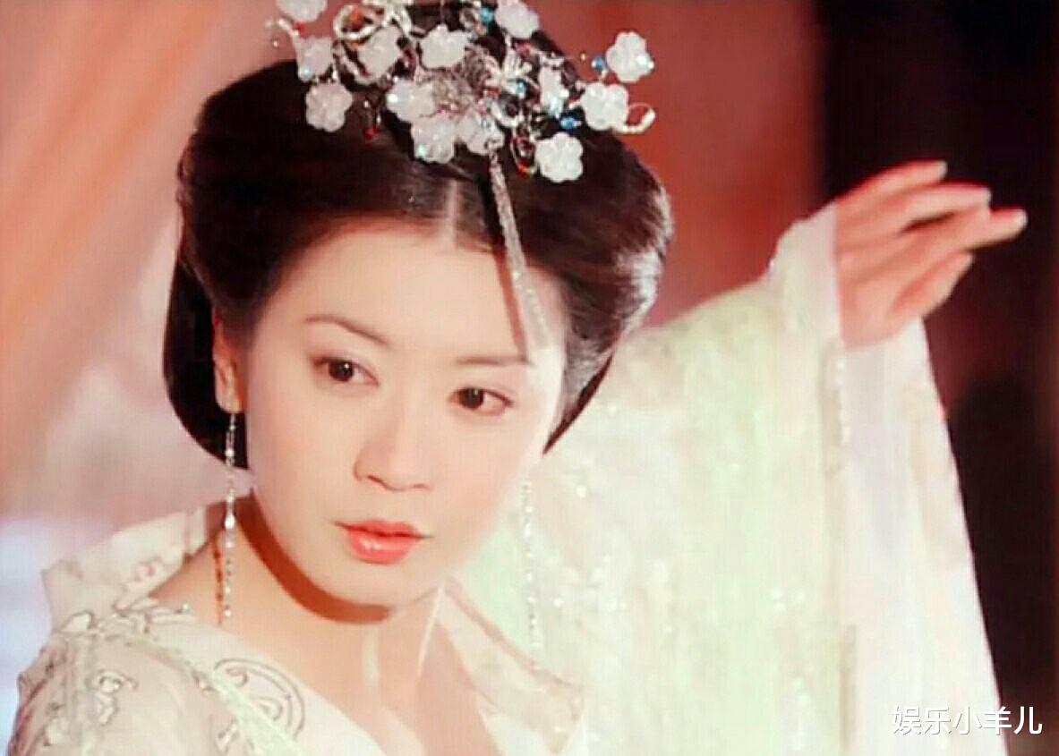 贾静雯|“最美赵敏”贾静雯：如果她不息影，在娱乐圈能有一席之地吗？