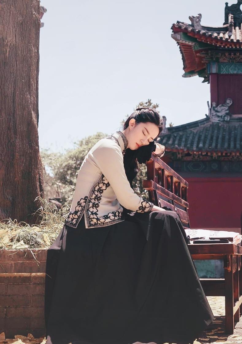 刘亦菲|刘亦菲在《南烟斋笔录》,光是剧照都令人怦然心动!