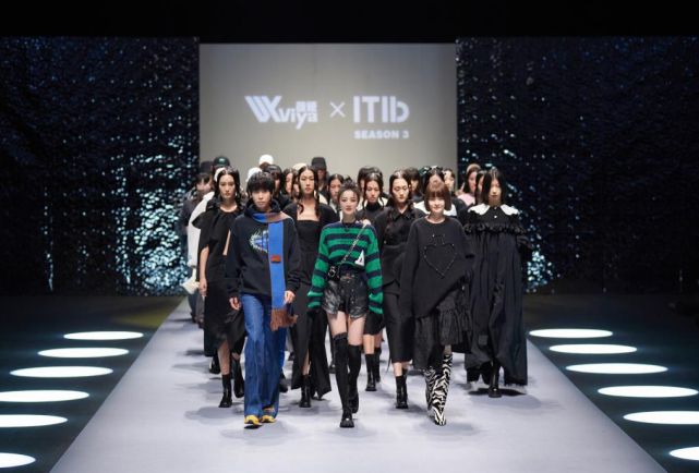 霍启刚|?薇娅“消失”11天后，谁承接了薇娅、雪梨的“流量空白”？