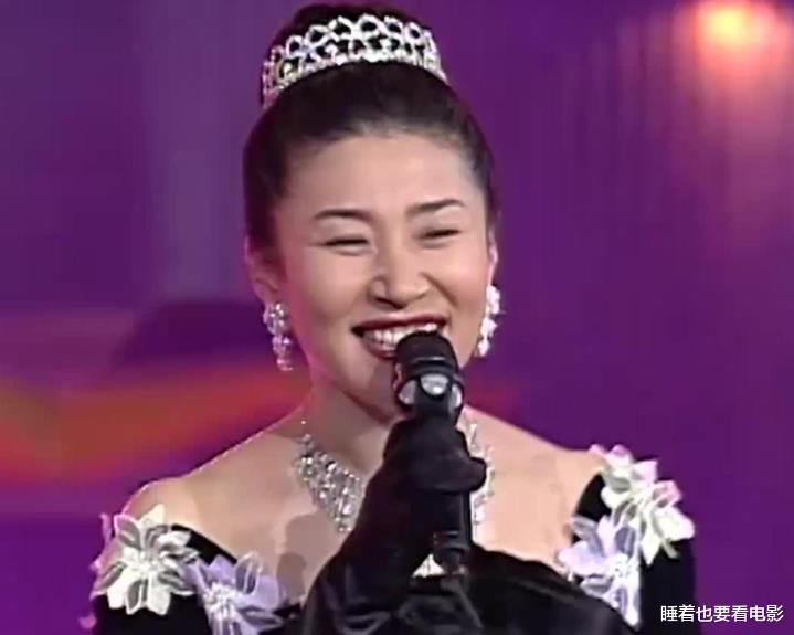 咖啡王子1号店|咖啡王子一号店现状尹恩惠变脸变到认不出金材昱苦熬17年他最当红