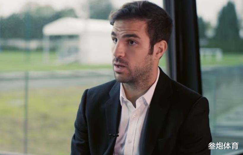 阿森納|小法怒噴曼城逃點，費迪南德挺阿森納：表現(xiàn)更好，遺憾沒能拿1分