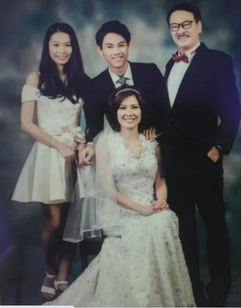 吴孟达|吴孟达生前画面罕曝光！常带娇妻温馨约会，女方造型朴素清秀可人