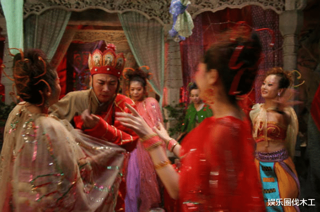 影视化|风起洛阳：百里弘毅进红楼，吓得奶膘都在颤抖，像唐僧进了盘丝洞