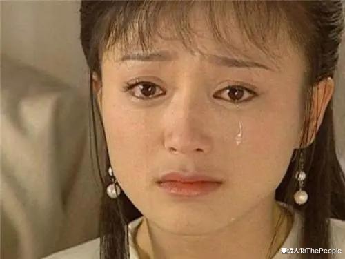 杨幂|女星哭戏太精彩！有人哭成“哨子精”，有人哭不出，有人一哭成名